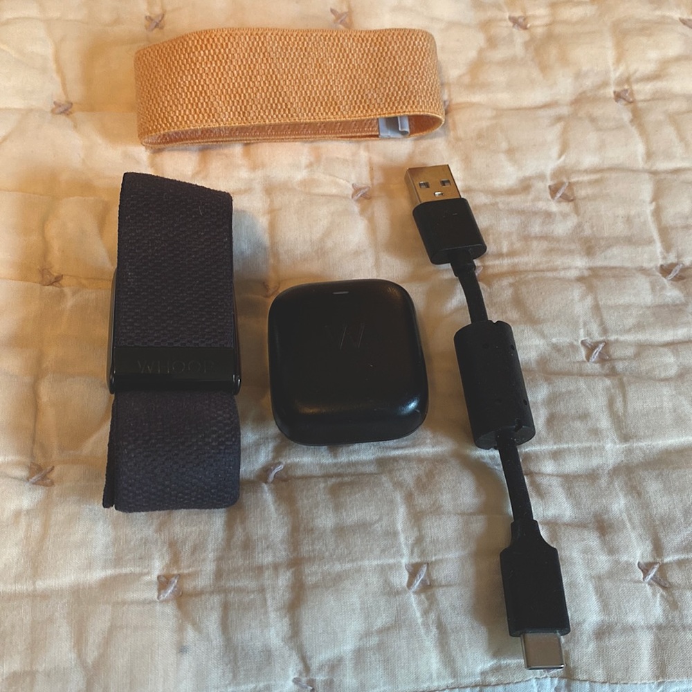 WHOOP 4.0 + Extra Strap